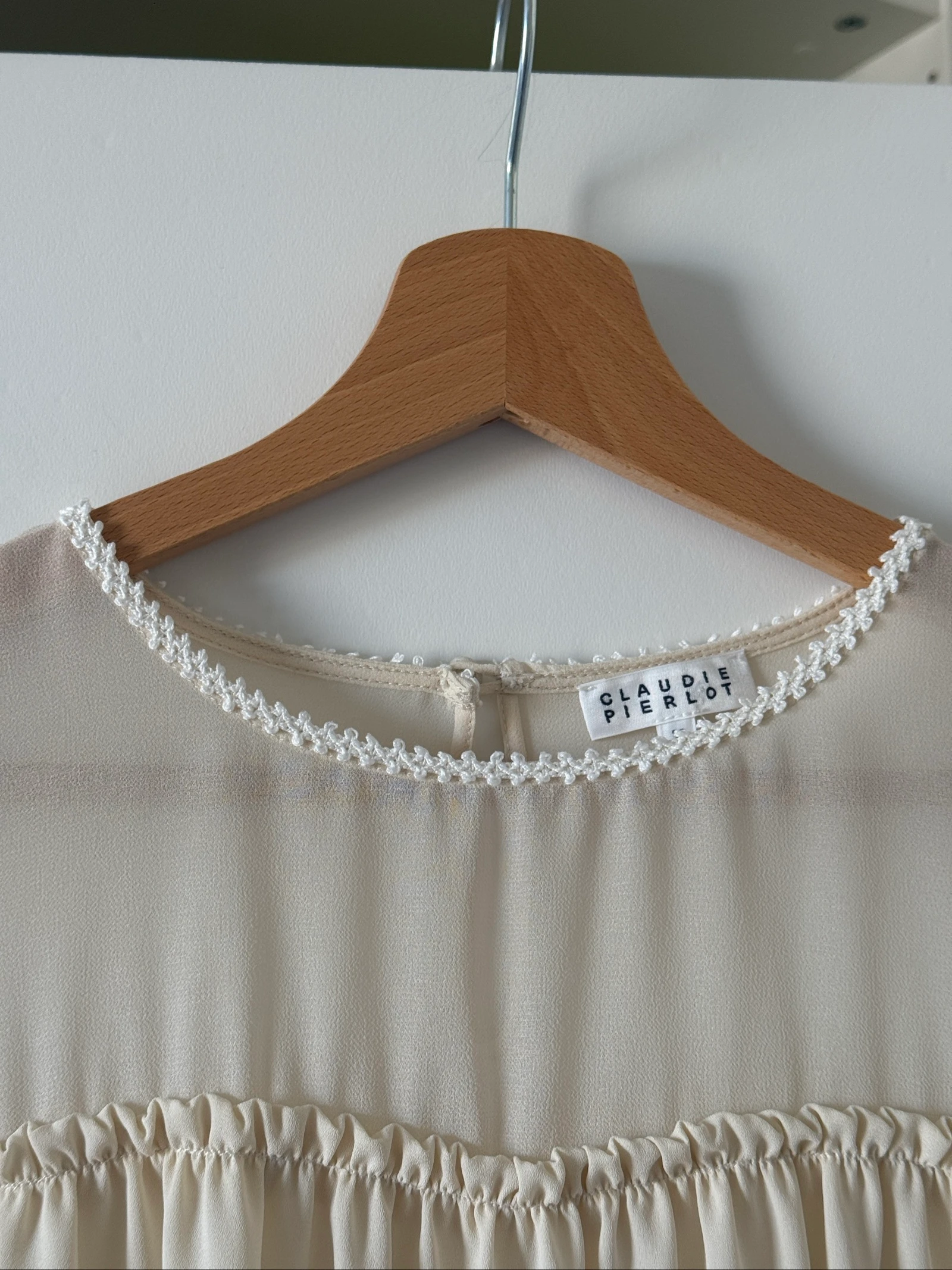 Blouse Claudie Pierlot écrue – Taille 38 – photo 5